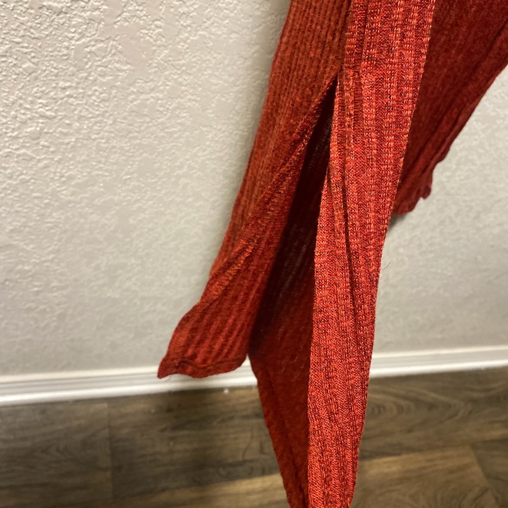 Red Ribbed Knit Pants - Picture 5 of 7